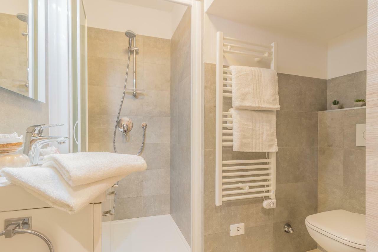 Appartamento 4 Pass Varenna Exterior foto